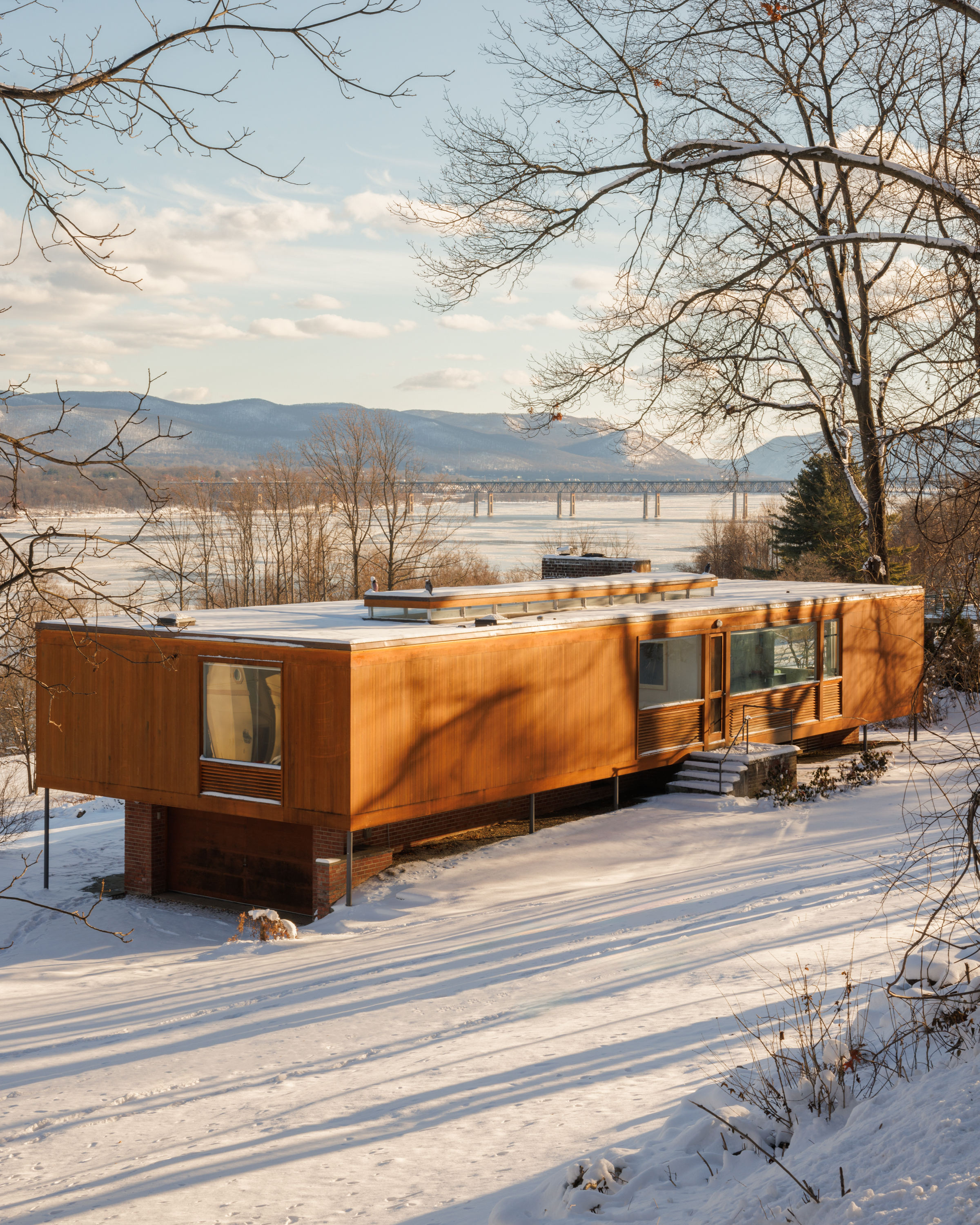 “The Wolfhouse” By Philip Johnson in Newburgh Lists For $2,900,000