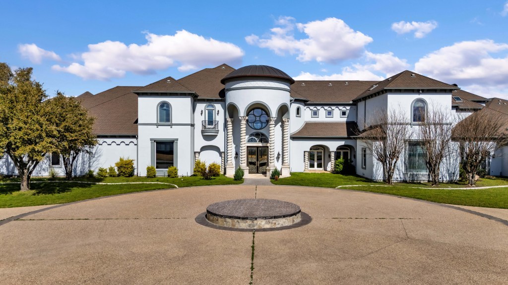 1400 Copper Point Dr, Prosper, TX 75078 Deion Sanders Home