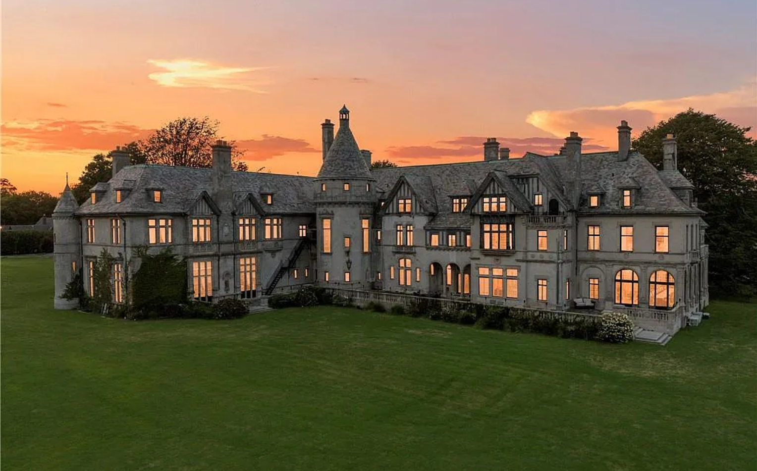 You Can Own One Of The Last Gilded Age Mansions
