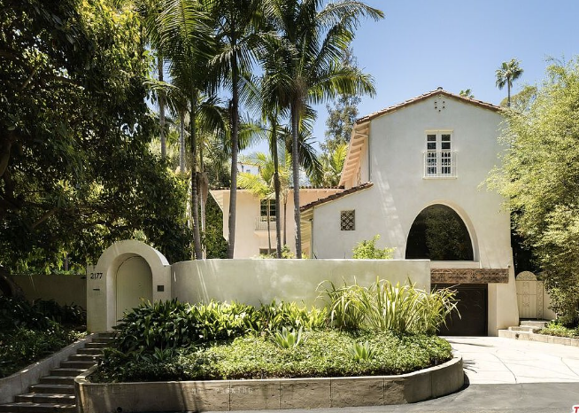 Aubrey Plaza’s Los Angeles Home Lists for $6.5 Million